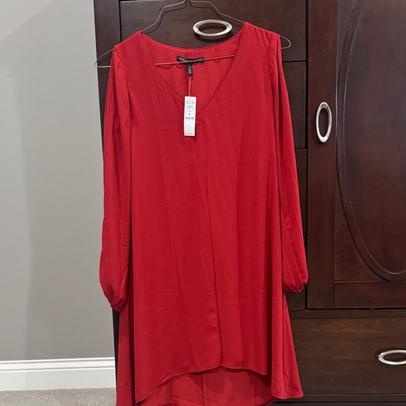 White House Black Market Red Long Sleeve Dress. Sleeves have cold shoulder slits - Picture 1 of 3